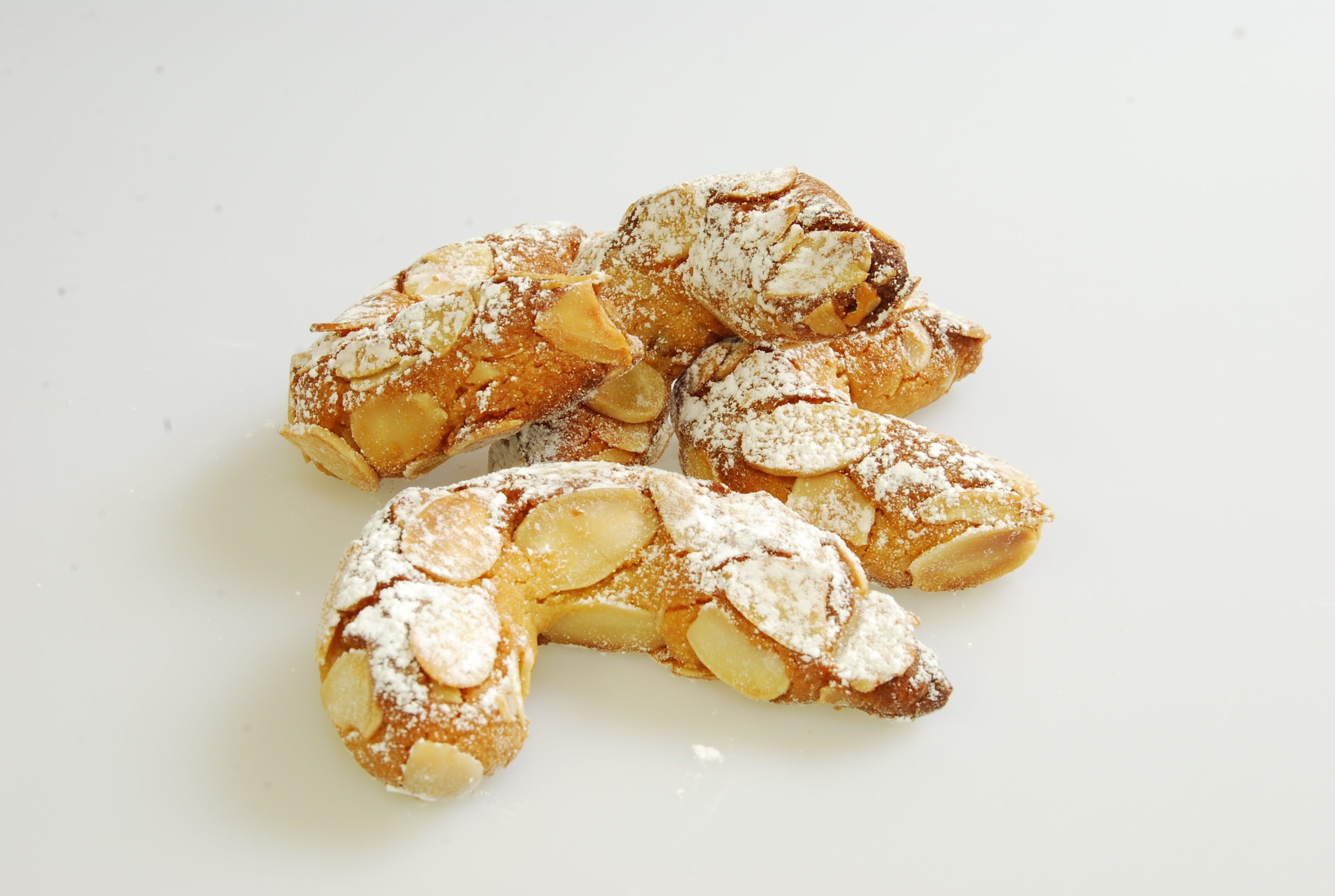 Amaretti, Crescent with Almonds